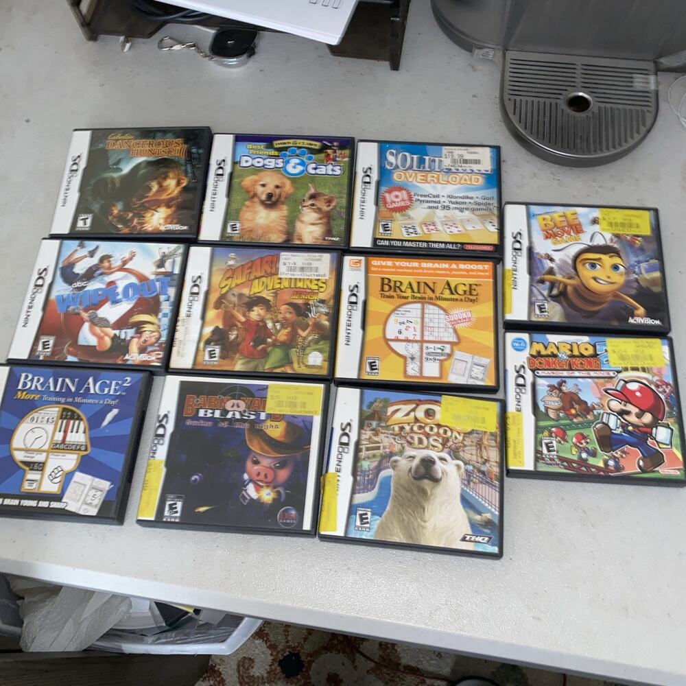 Lot Of 11 Nintendo DS Empty Cases - Some Have Manuals - NO GAMES